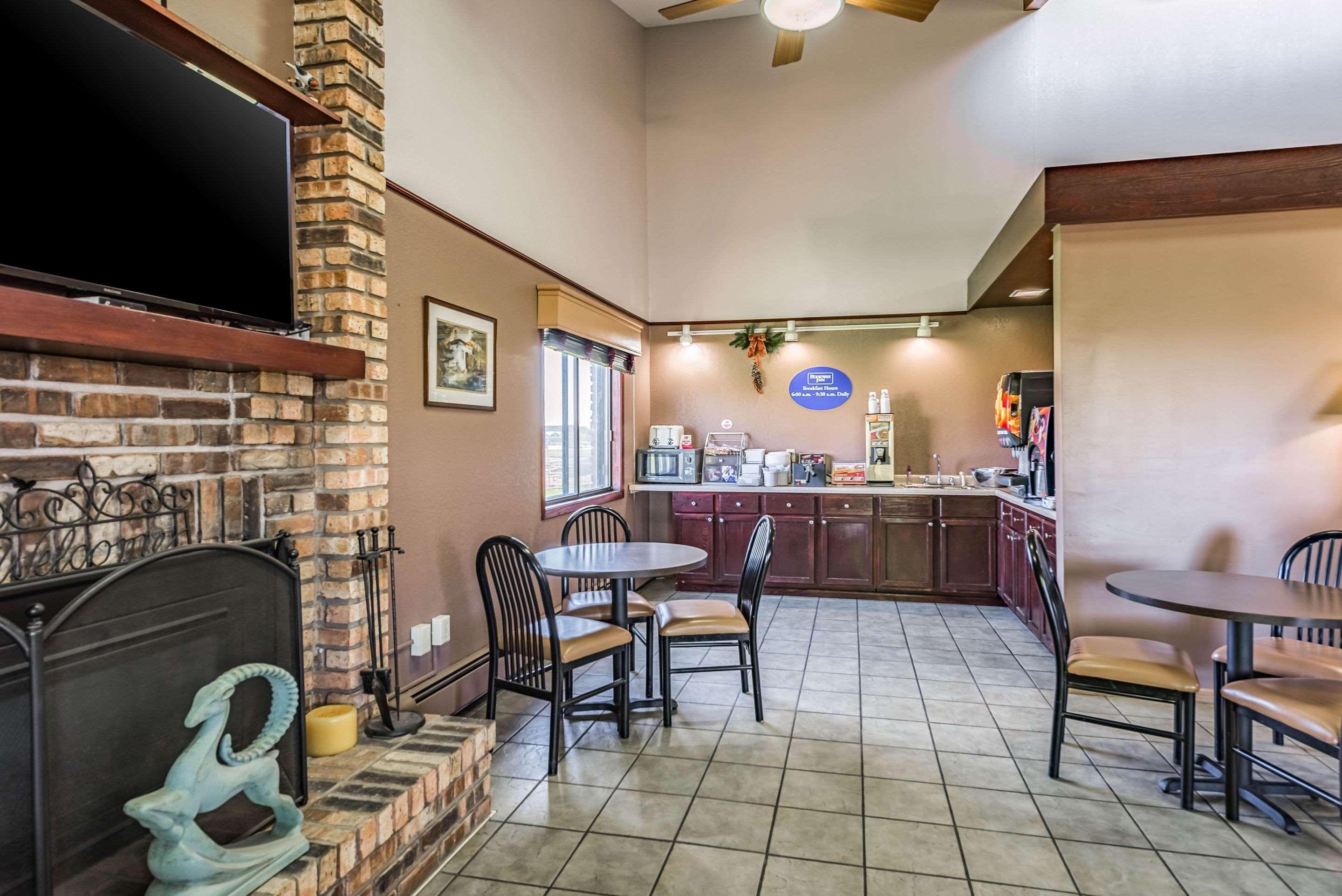 Rodeway Inn Saint Joseph